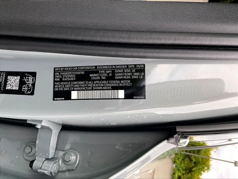 New 2027 Volvo XC90 B6 Plus AWD/4WD image 36