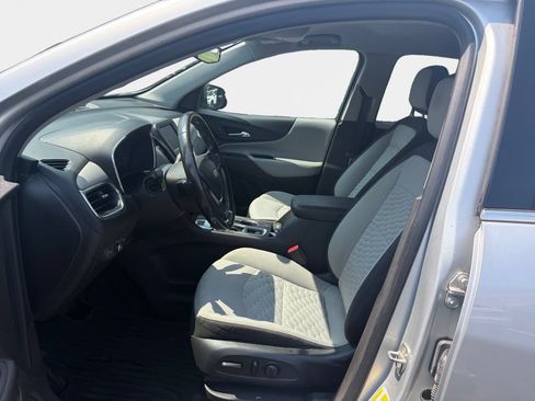 Used 2020 Chevrolet Equinox LT AWD/4WD image 12