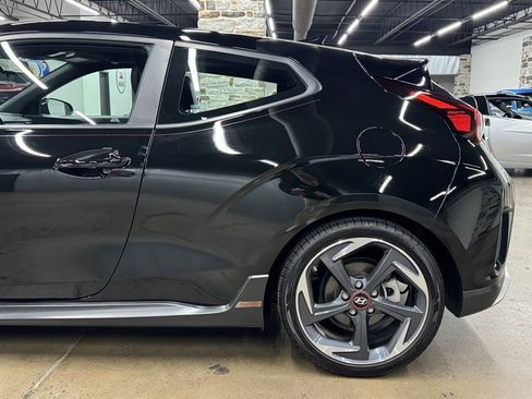 Used 2019 Hyundai Veloster Turbo image 8