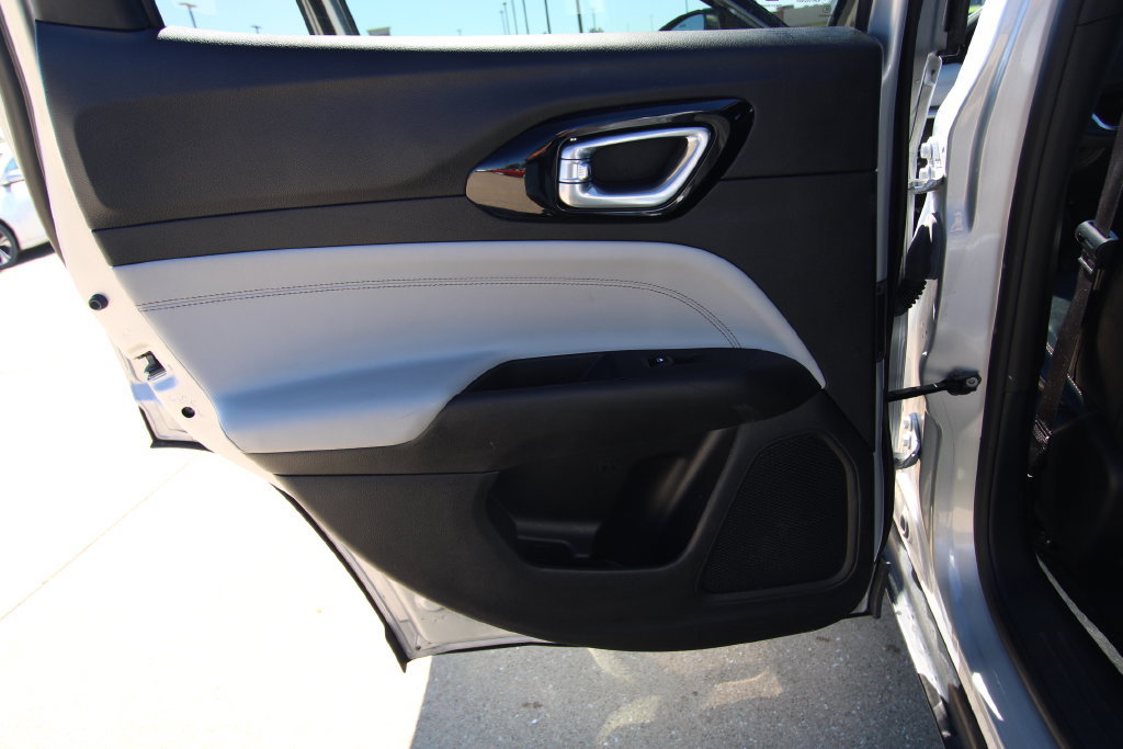 Used 2024 Jeep Compass Limited AWD/4WD image 34