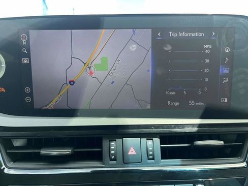 Used 2022 Lexus ES 350 Ultra Luxury FWD image 17