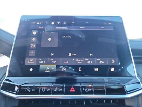 New 2026 Jeep Compass Limited image 29