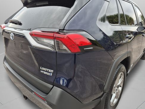 Used 2020 Toyota RAV4 Limited w/ Limited Grade Weather Package AWD/4WD image 35