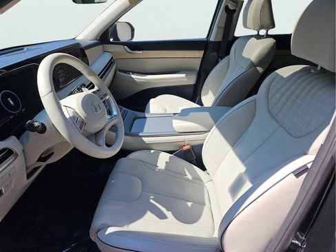 Used 2024 Hyundai Palisade Limited AWD/4WD image 17
