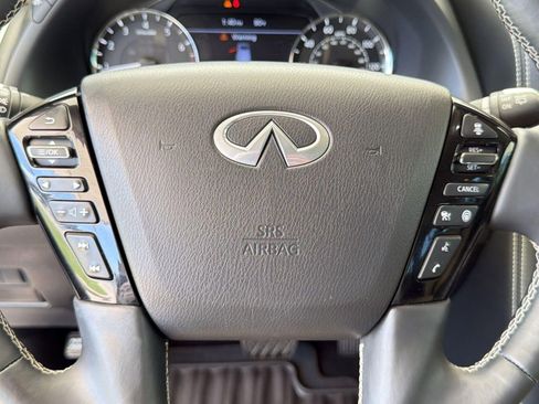 Used 2022 INFINITI QX80 Premium Select w/ All-Season Package RWD image 18