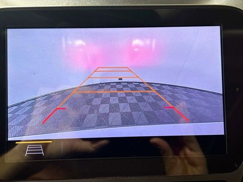 Used 2020 Chevrolet Malibu Premier image 17