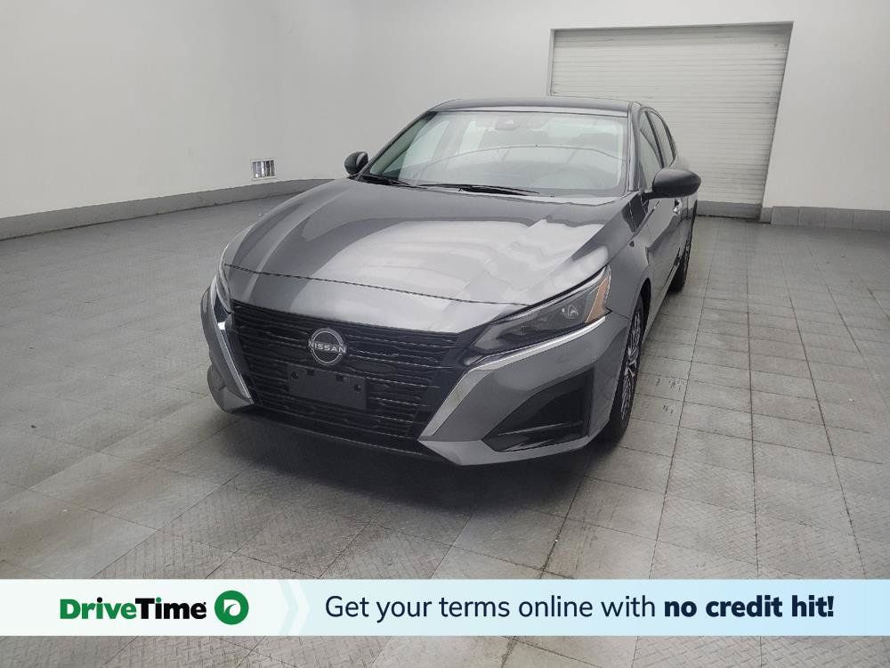 Used 2025 Nissan Altima 2.5 SV FWD image 1