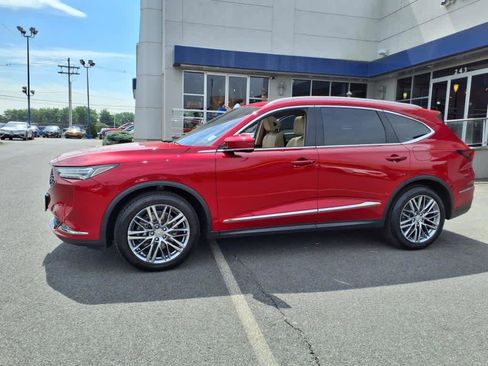 Certified 2024 Acura MDX SH-AWD w/ Advance Package image 3