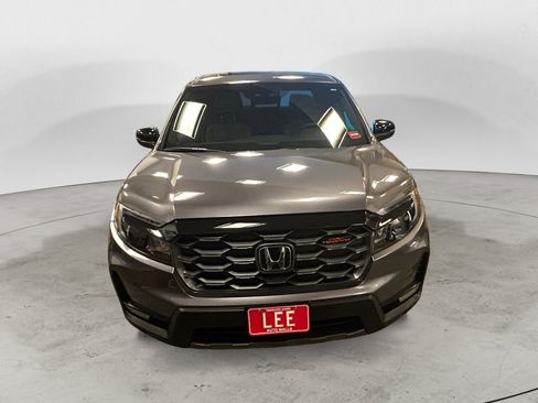 Used 2025 Honda Ridgeline TrailSport image 6