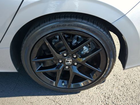 Used 2024 Honda Civic Sport image 37