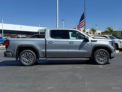 New 2026 GMC Sierra 1500 Denali Ultimate AWD/4WD image 7