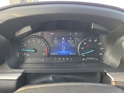 Used 2022 Ford Explorer XLT w/ Equipment Group 202A image 21