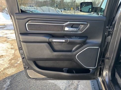 Used 2023 RAM 1500 Laramie image 19