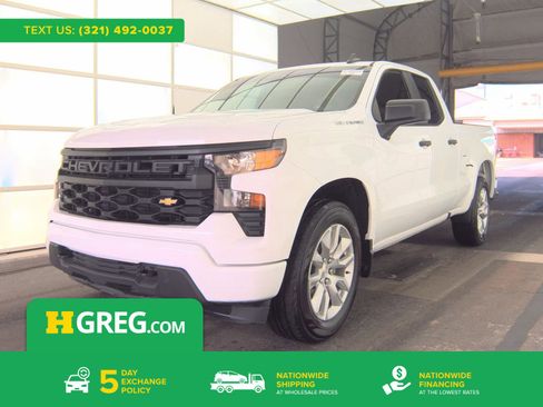 Used 2022 Chevrolet Silverado 1500 Custom image 1