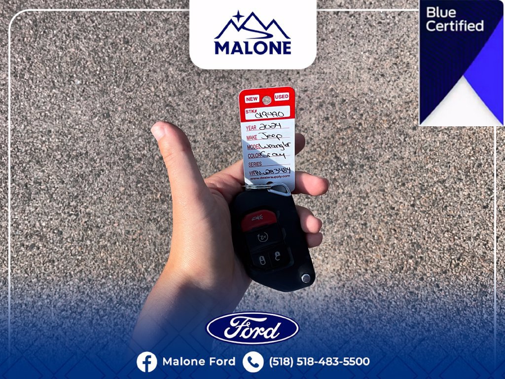 Used 2024 Jeep Wrangler Unlimited Sahara AWD/4WD image 27