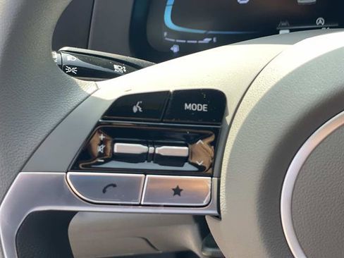 New 2026 Hyundai Elantra SE FWD image 8