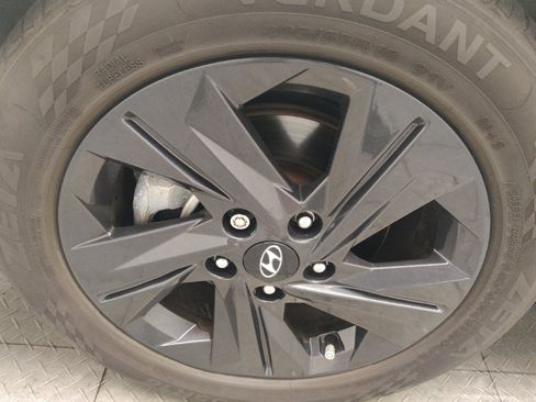 Used 2022 Hyundai Elantra SEL w/ Convenience Package FWD image 31