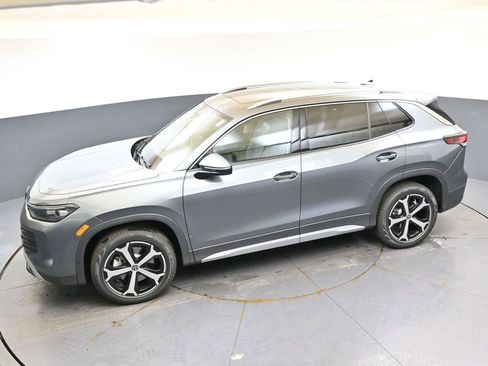 New 2026 Volkswagen Tiguan SE image 46