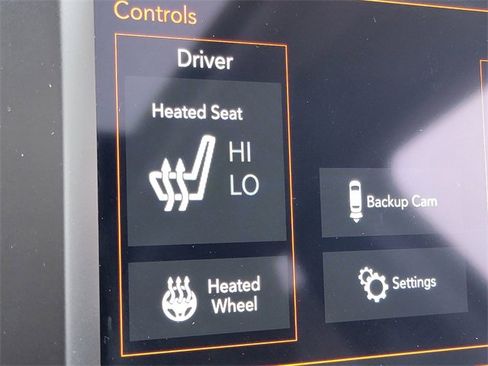 Certified 2021 Jeep Cherokee Latitude Lux w/ Sun & Sound Group image 8