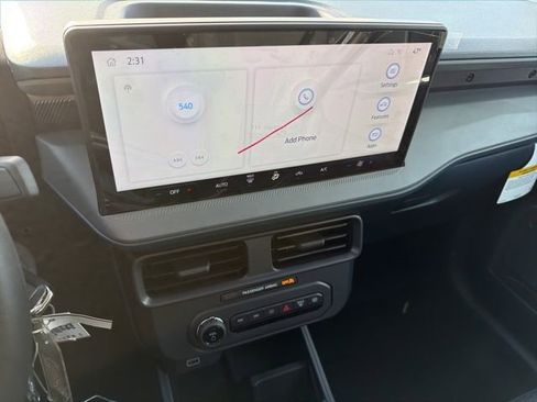 New 2026 Ford Maverick XL image 13