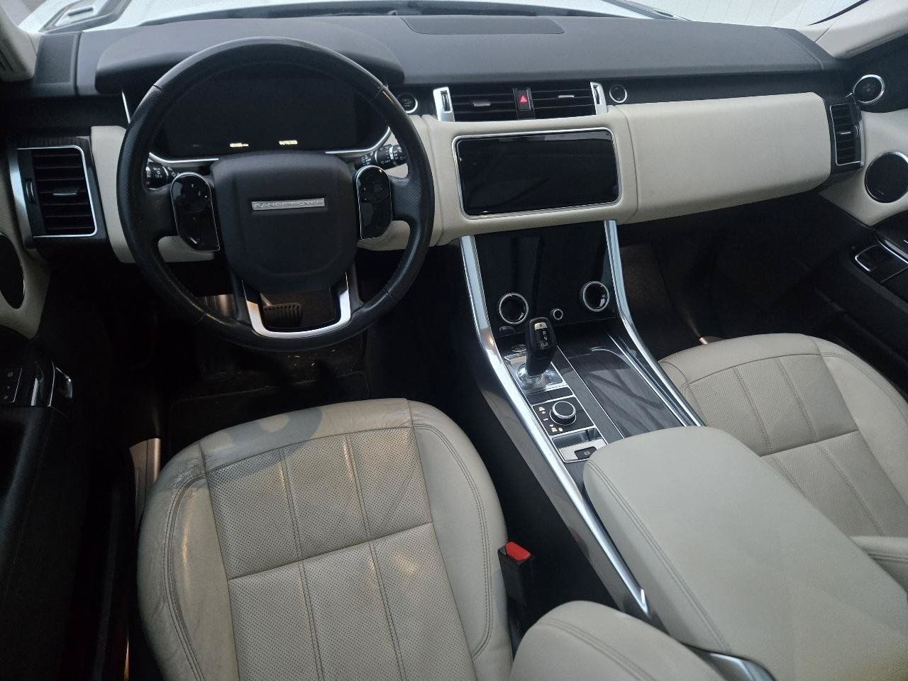 Used 2019 Land Rover Range Rover Sport HSE AWD/4WD image 6