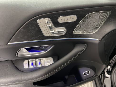 New 2025 Mercedes-Benz GLS 450 4MATIC image 19