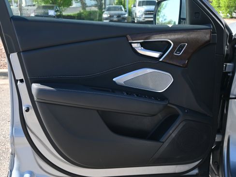Used 2023 Acura RDX AWD w/ Advance Package image 14