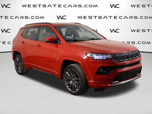 Used 2023 Jeep Compass Limited image 47
