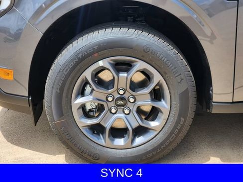 New 2026 Ford Maverick XLT w/ XLT Luxury Package FWD image 10
