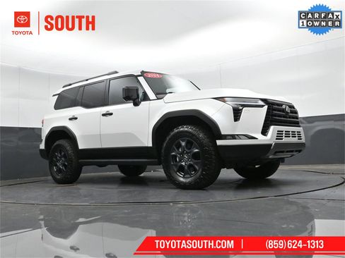 Used 2024 Lexus GX 550 550 Overtrail+ image 35