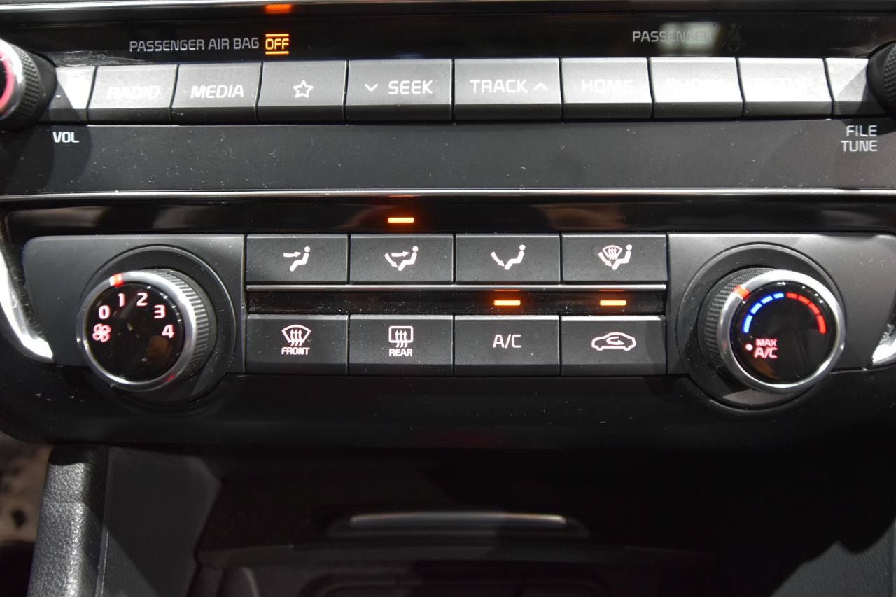 Used 2020 Kia Optima SE FWD image 24