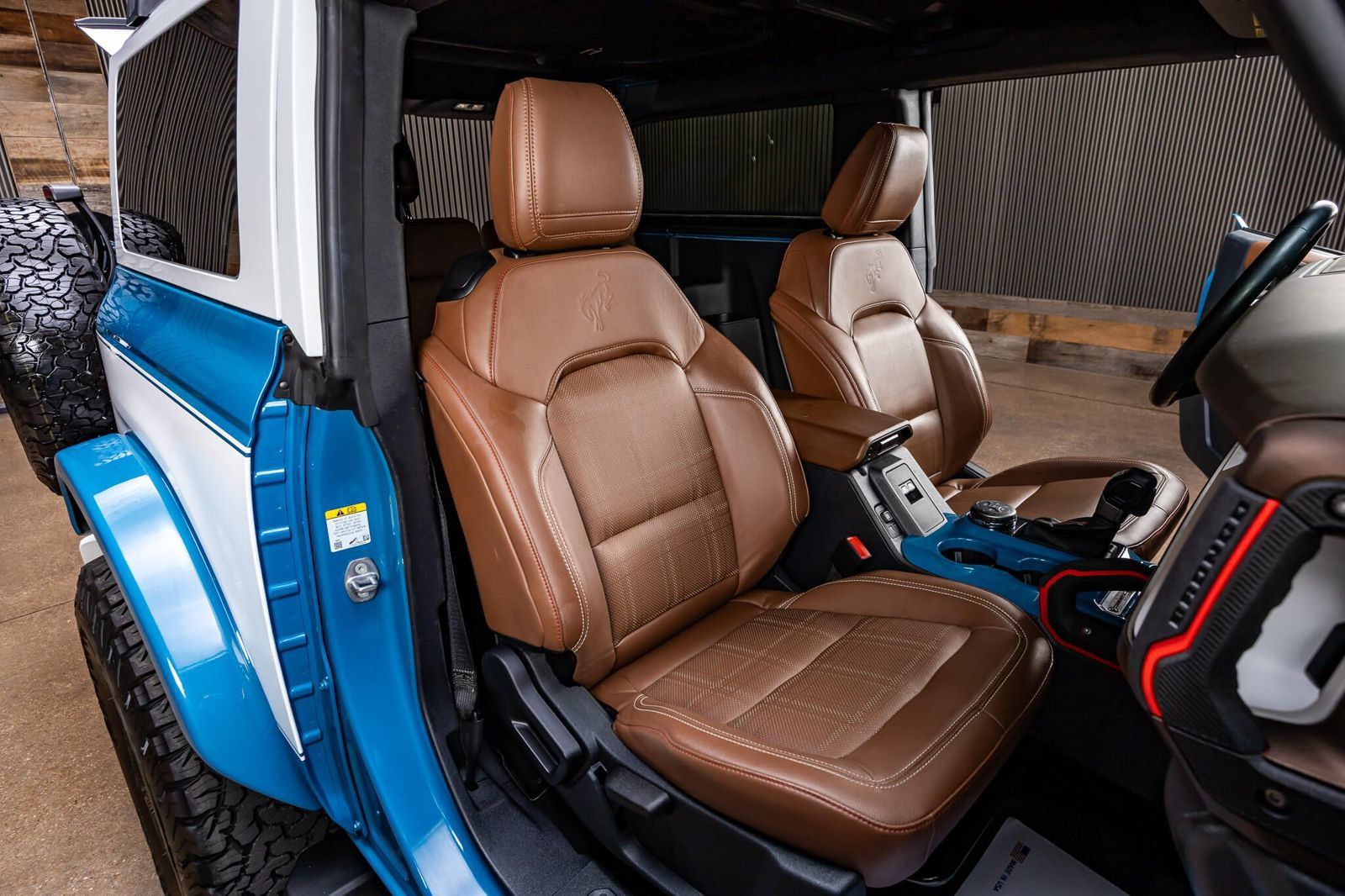 Used 2024 Ford Bronco Heritage Edition AWD/4WD image 38