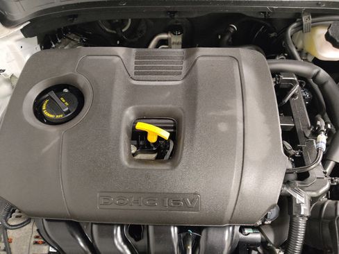 Used 2024 Kia Forte LXS FWD image 30