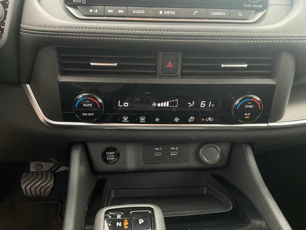 Used 2025 Nissan Rogue SV FWD image 25