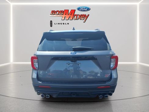 Used 2023 Ford Explorer ST w/ ST Street Pack AWD/4WD image 5