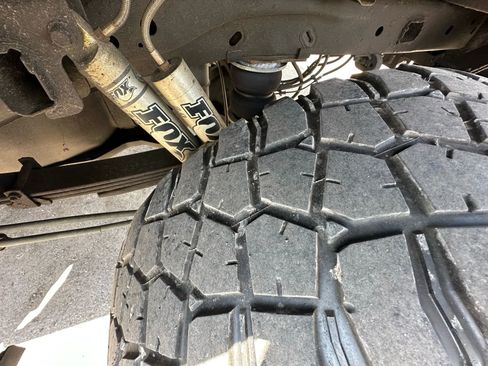 Used 2012 Ford F150 FX4 w/ FX Luxury Pkg image 12