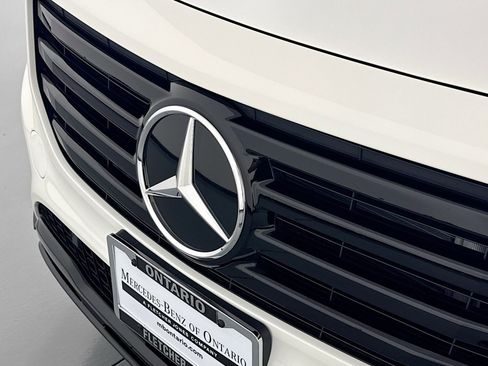 New 2026 Mercedes-Benz GLB 250 image 13