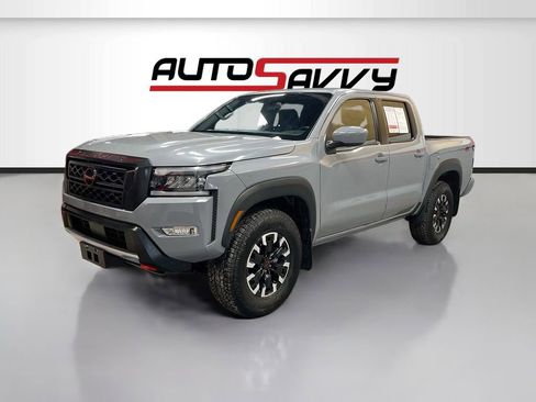 Used 2024 Nissan Frontier PRO-4X w/ Technology Package image 3