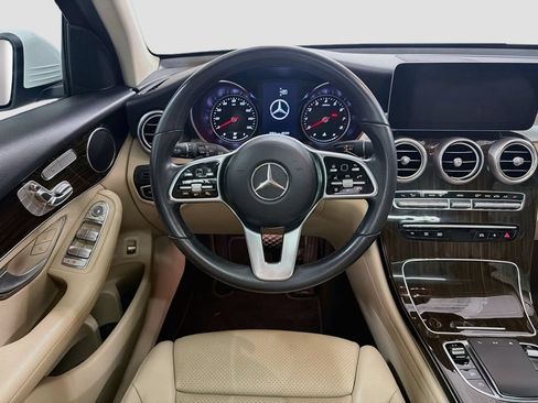 Certified 2022 Mercedes-Benz GLC 300 image 21