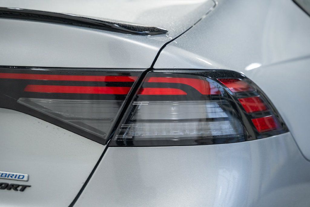 Used 2025 Honda Accord Sport image 6