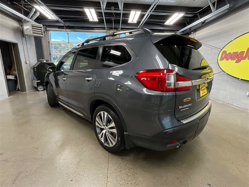 Used 2019 Subaru Ascent Touring w/ Popular Package #3 AWD/4WD image 3