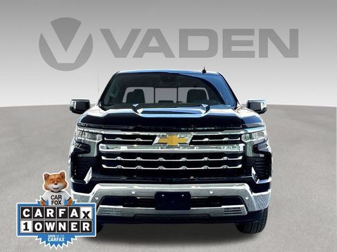 Used 2024 Chevrolet Silverado 1500 LTZ AWD/4WD image 2