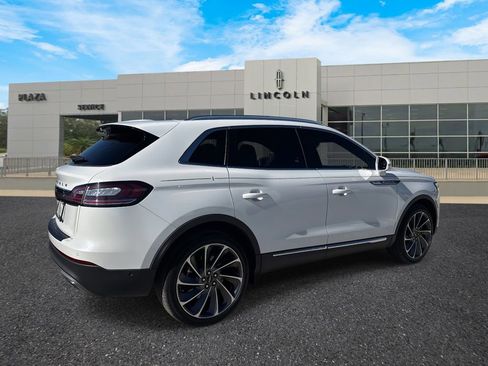 Certified 2023 Lincoln Nautilus Reserve w/ Equipment Group 201A image 3