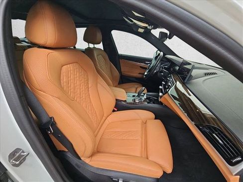 Used 2023 BMW 540i w/ Premium Package RWD image 20