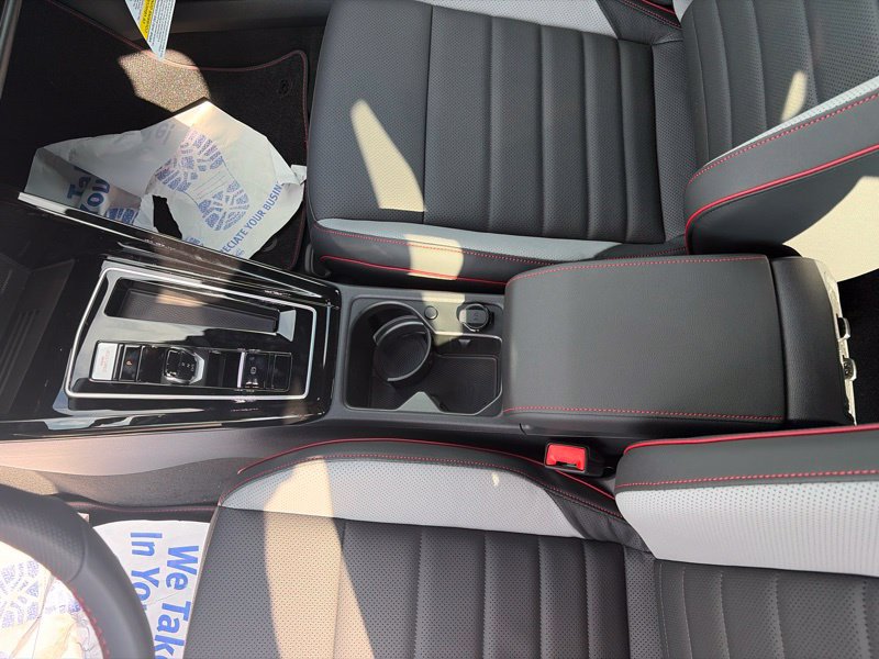 New 2026 Volkswagen GTI SE FWD image 34