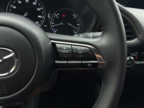 Used 2025 MAZDA MAZDA3 s image 28