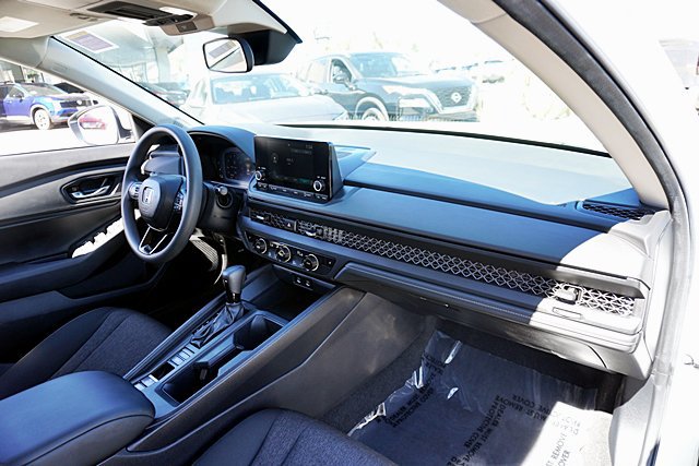 Used 2024 Honda Accord EX image 15
