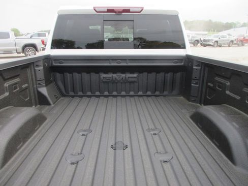 New 2026 GMC Sierra 3500 AT4 w/ AT4 Premium Plus Package AWD/4WD image 6