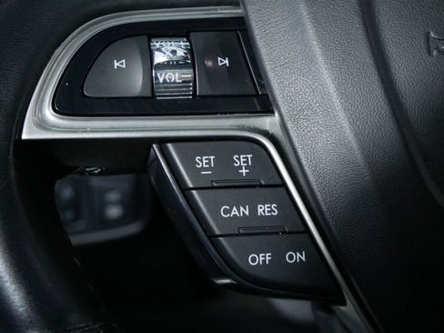 Used 2019 Lincoln Nautilus Reserve w/ Ultimate Package image 25