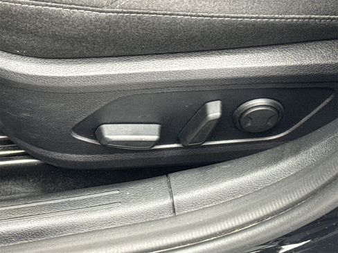 Used 2021 Hyundai Sonata SEL w/ Preferred Accessory Package image 16